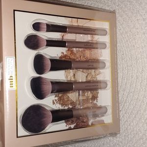 Makeup Brushes